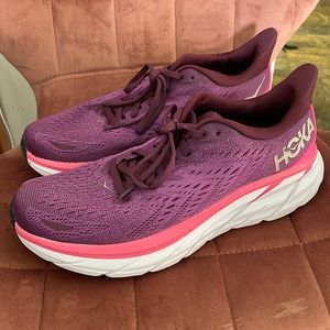 Hoka Clifton 8